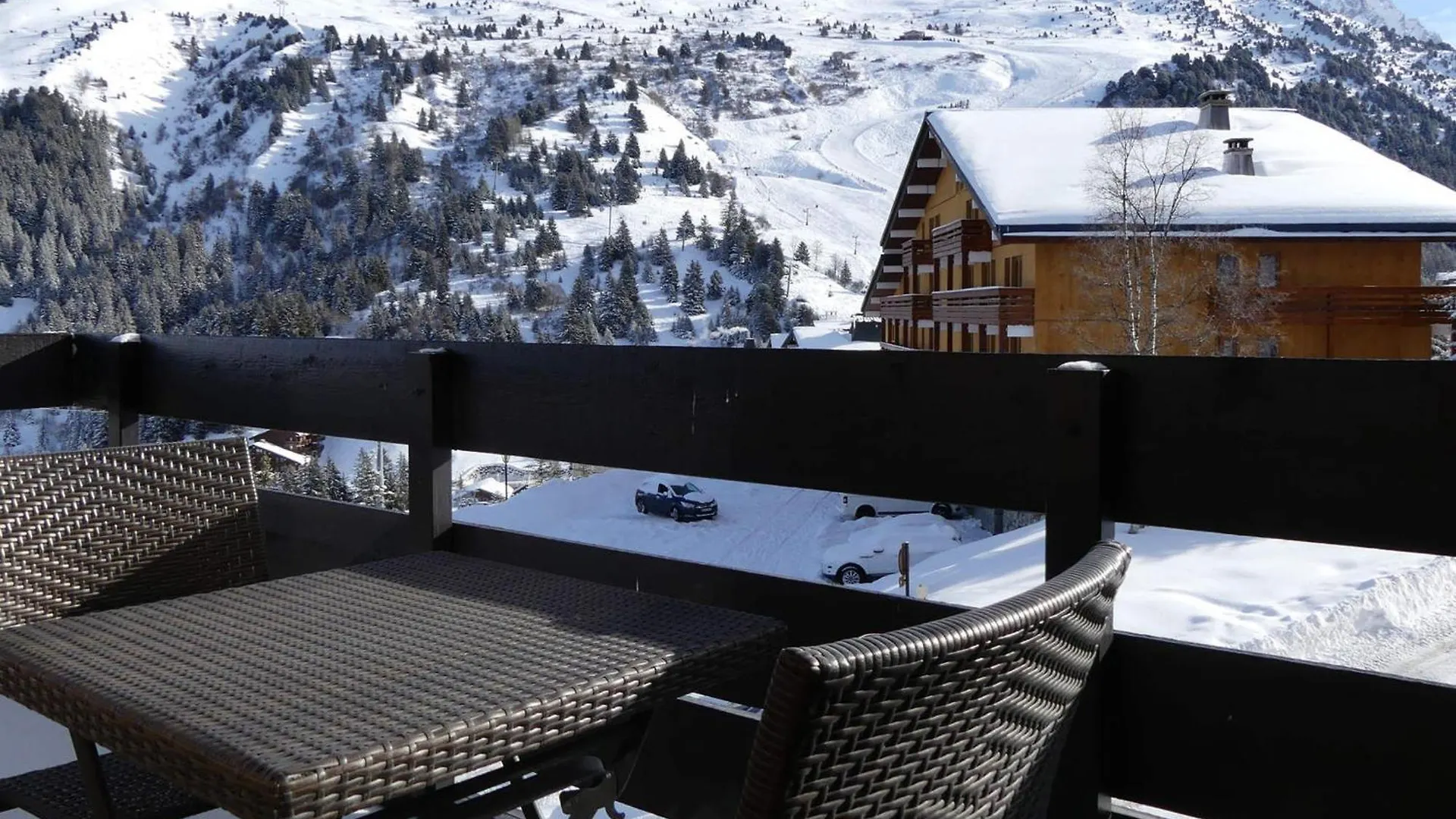 Charmant 2 Pieces Renove Avec Balcon Sud, Animaux Acceptes - Fr-1-182-58 Méribel