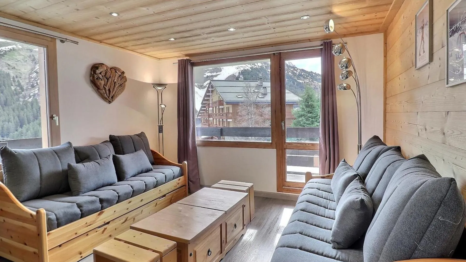 Charmant 2 Pieces Renove Avec Balcon Sud, Animaux Acceptes - Fr-1-182-58 Meribel France